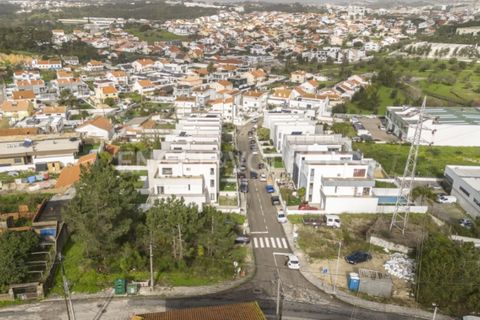 Helårsgrund i Almada, Setubal, Almada - € 215.000 | Ref: W-047S74 - foto 14