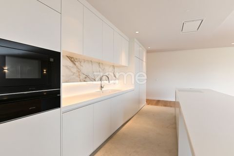 Lejlighed i Carcavelos, Lisbon, Carcavelos - € 1.550.000 | Ref: ZMPT580711 - foto 9