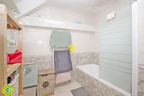 Villa i Commentry, Allier, Commentry - € 151.200 | Ref: 120CAL111139 - foto 18