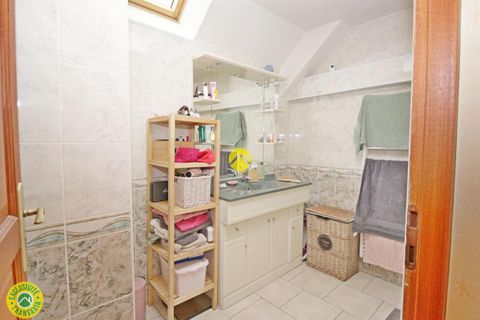 Villa i Commentry, Allier, Commentry - € 151.200 | Ref: 120CAL111139 - foto 19