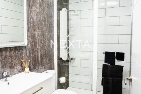 Villa a Adeje, Tenerife, Adeje - € 1.995.000 | Ref: 1077 - foto 13