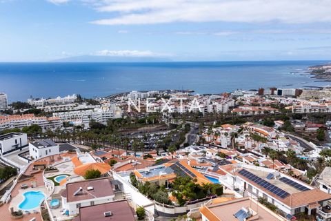 Villa a Adeje, Tenerife, Adeje - € 1.995.000 | Ref: 1077 - foto 18