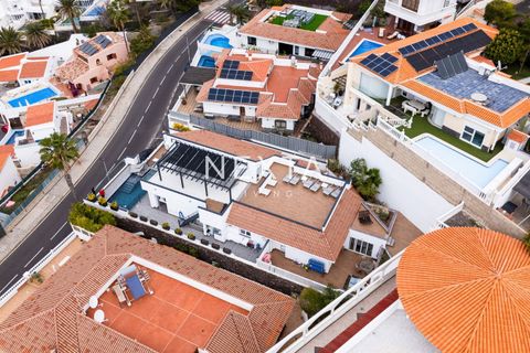 Villa a Adeje, Tenerife, Adeje - € 1.995.000 | Ref: 1077 - foto 19