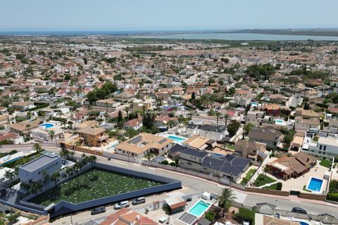 Villa i Ciudad Quesada, Alicante, Ciudad Quesada - € 1.050.000 | Ref: 25398 - foto 24