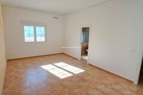 Masia a Catral, Alicante, Catral - € 485.000 | Ref: VRE-66947 - foto 12