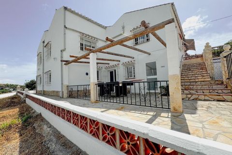 Villa i Nerja, Malaga, Nerja - € 1.099.000 | Ref: R4168636 - foto 30