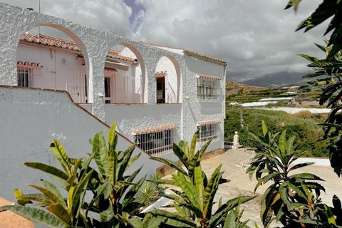 Villa i Nerja, Malaga, Nerja - € 1.099.000 | Ref: R4168636 - foto 34