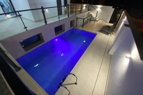 Villa i Nerja, Malaga, Nerja - € 829.000 | Ref: R5309908 - foto 28