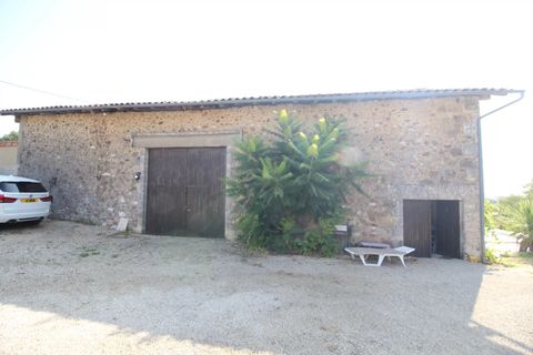Landsbyhus i Mazerolles, Charente, Mazerolles - € 267.500 | Ref: BVI76852 - foto 13