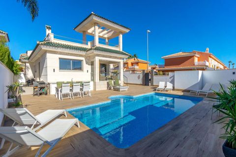Villa a Ciudad Quesada, Alicante, Ciudad Quesada - € 489.000 | Ref: CM213 - foto 2