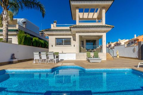 Villa a Ciudad Quesada, Alicante, Ciudad Quesada - € 489.000 | Ref: CM213 - foto 5