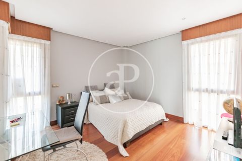 Villa i Madrid, Madrid, Madrid - € 3.500.000 | Ref: VMO2602009 - foto 38