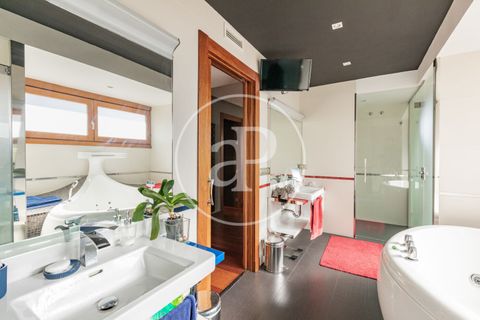 Villa i Madrid, Madrid, Madrid - € 3.500.000 | Ref: VMO2602009 - foto 46