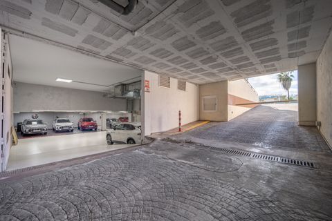 L'establiment comercial a Marbella, Malaga, Marbella - € 4.000.000 | Ref: PANR-16151 - foto 11