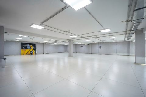 L'establiment comercial a Marbella, Malaga, Marbella - € 4.000.000 | Ref: PANR-16151 - foto 15