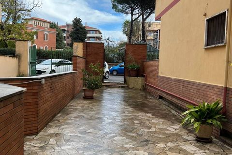 Lejlighed i Rome, Rome, Rome - € 160.000 | Ref: Via dei Carraresi - foto 5