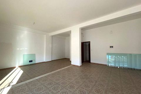 Erhvervsejendom i Palermo, Palermo, Palermo - € 240.000 | Ref: Piazza San Marino n° 8 - foto 1