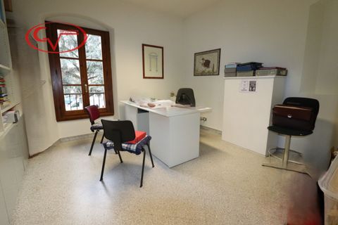 Erhvervsejendom i Montevarchi, Arezzo, Montevarchi - € 80.000 | Ref: 8266 - foto 2