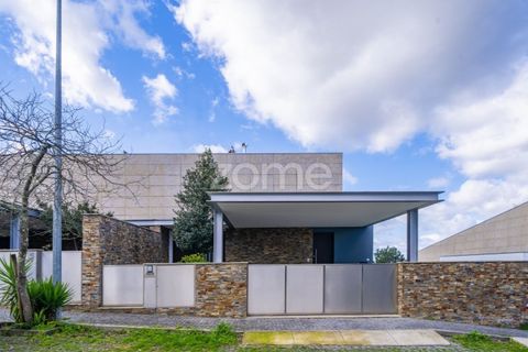 Villa i Braga, Braga, Braga - € 669.000 | Ref: ZMPT581554 - foto 3