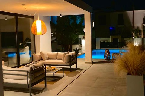 Villa a Estepona, Malaga, Estepona - € 890.000 | Ref: SG2602 - foto 23