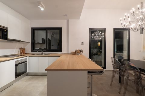 Villa a Estepona, Malaga, Estepona - € 890.000 | Ref: SG2602 - foto 27