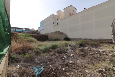 Helårsgrund i Benijofar, Alicante, Benijofar - € 790.000 | Ref: CLDVI-31643 - foto 1