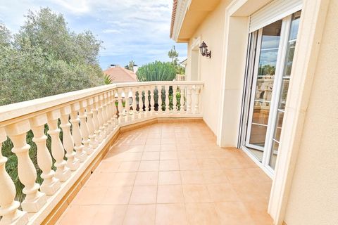 Villa a Cabo Roig, Alicante, Cabo Roig - € 1.700.000 | Ref: MLSC5283863/13477 - foto 13