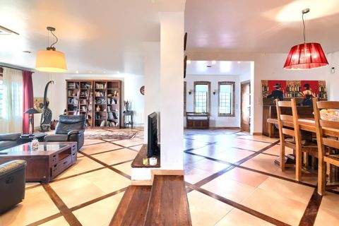 Villa i Betera, Valencia, Betera - € 800 000 | Ref: EXP12803/8930 - foto 48