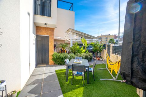 Villa i Benijofar, Alicante, Benijofar - € 349.000 | Ref: DSC-78104 - foto 7