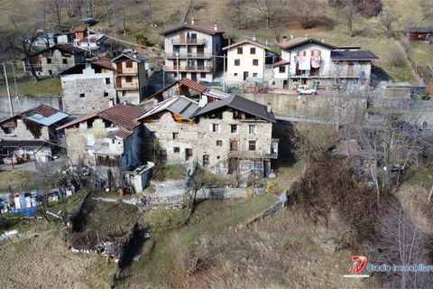 Villa i Edolo, Brescia, Edolo - € 78.000 | Ref: IMM.17 - foto 8