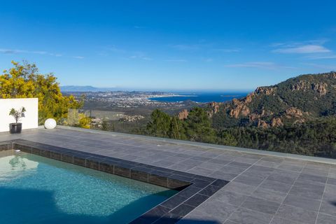 Villa i Frejus, Var, Frejus - € 1.790.000 | Ref: HH-16076091 - foto 2