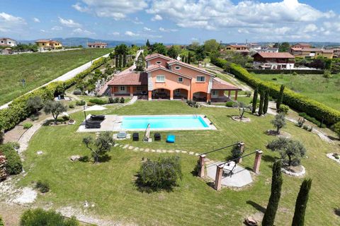 Villa i Campobasso, Campobasso, Campobasso - € 990.000 | Ref: V003138 - foto 2