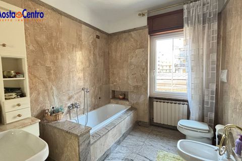 Lejlighed i Aosta, Aosta Valley, Aosta - € 310.000 | Ref: 5710 - foto 9