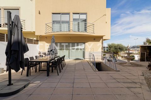 Villa i Braga, Braga, Braga - € 650.000 | Ref: C0256-03333 - foto 2
