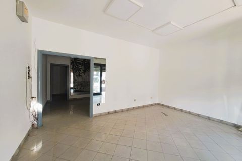 L'establiment comercial a Amelia, Terni, Amelia - € 550/mes | Ref: .14 - foto 6