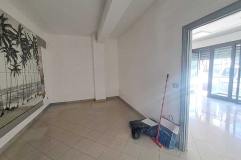 L'establiment comercial a Amelia, Terni, Amelia - € 550/mes | Ref: .14 - foto 8