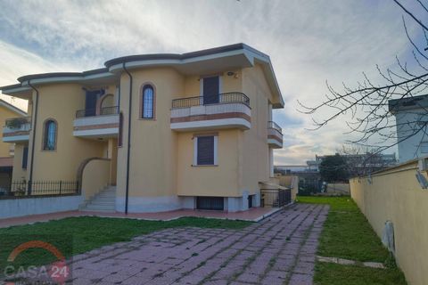 Villa a Latina, Latina, Latina - € 390.000 | Ref: 3143 - foto 9
