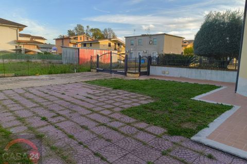 Villa a Latina, Latina, Latina - € 390.000 | Ref: 3143 - foto 11
