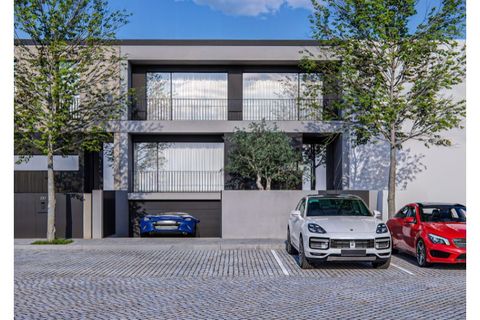 Villa a Folgosa, Porto, Folgosa - € 650.000 | Ref: RO2783 - foto 11