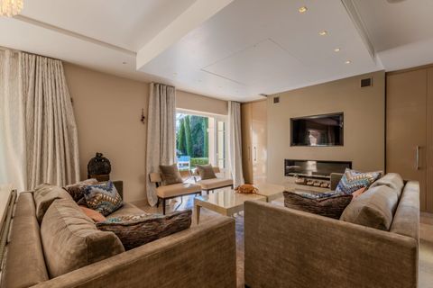 Villa i Antibes, Alpes-Maritimes, Antibes - € 5.500.000 | Ref: HH-16078881 - foto 4