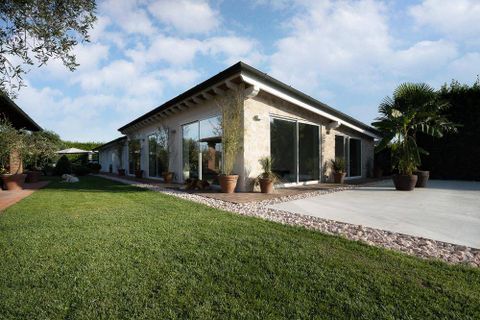 Villa i Pietrasanta, Lucca, Pietrasanta - € 2.900.000 | Ref: CBI129-2006-130603 - foto 20