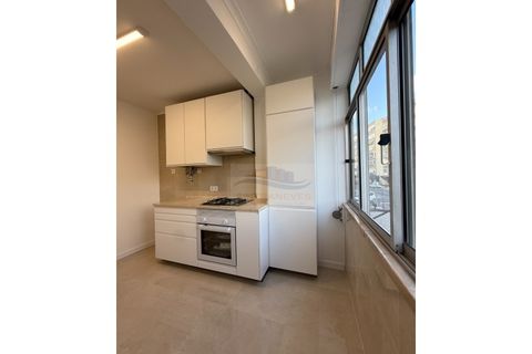 Lejlighed i Amadora, Lisbon, Amadora - € 300.000 | Ref: AP6007 - foto 1