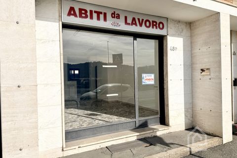 Erhvervsejendom i Chivasso, Turin, Chivasso - € 64.000 | Ref: 64000 Chivasso - foto 2