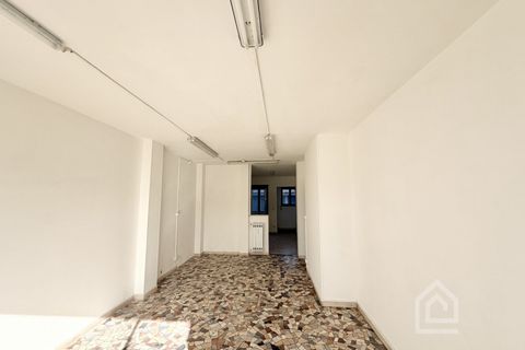 Erhvervsejendom i Chivasso, Turin, Chivasso - € 64.000 | Ref: 64000 Chivasso - foto 9