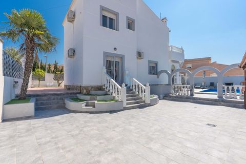 Villa a Benijofar, Alicante, Benijofar - € 425.000 | Ref: P8721 - foto 39