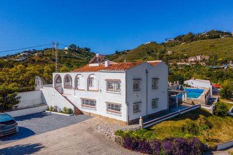 Villa a Nerja, Malaga, Nerja - € 1.099.000 | Ref: THM2605 - foto 9