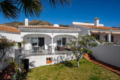 Villa i Nerja, Malaga, Nerja - € 495.000 | Ref: MEO2605E - foto 23