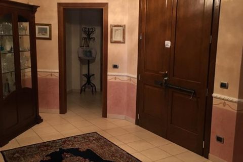 Villa a Suzzara, Mantua, Suzzara - € 750.000 | Ref: 1131 - foto 10
