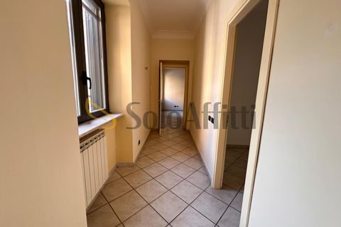 Apartament a Caserta, Caserta, Caserta - € 700/mes | Ref: 3F95 - foto 10