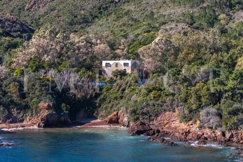 Villa i Saint-Raphaël, Var, Saint-Raphaël - € 1.950.000 | Ref: 2204 CD - foto 1